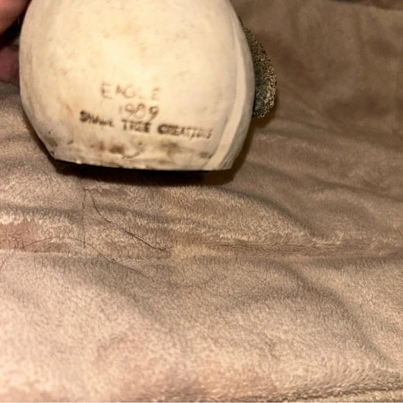 Shade Tree Creations 1989 Eagle sculpture - Picture 6 of 6